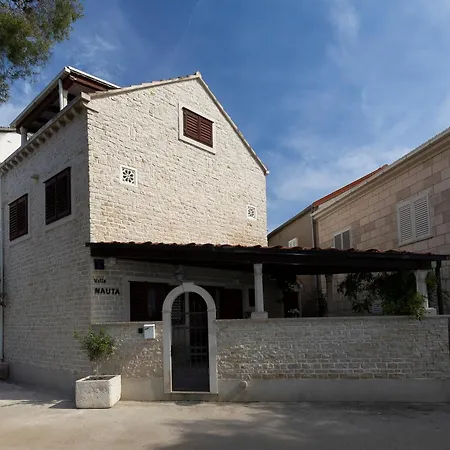 Nauta Villa Loviste