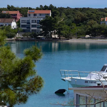 Nauta Villa *