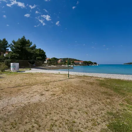 Nauta Villa *